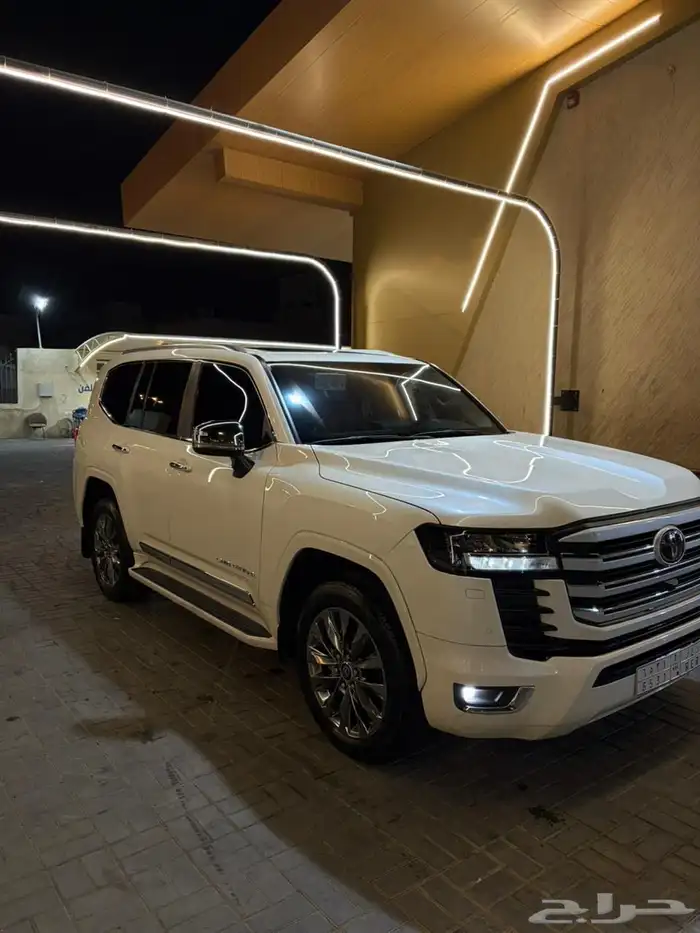 لاندكروزر 4