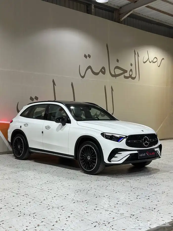مرسيدس GLC300 2023 AMG . رصد الفخامة 0