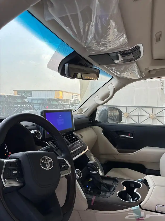 لاندكروزر 2025 L5 9