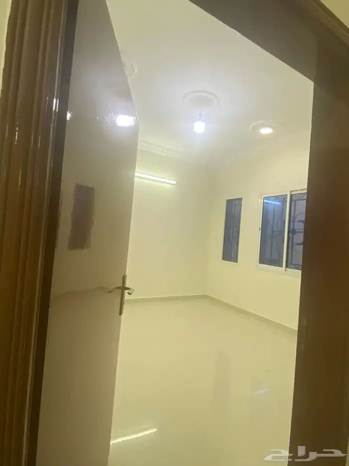 شقة للايجار حي الجبيلة 3