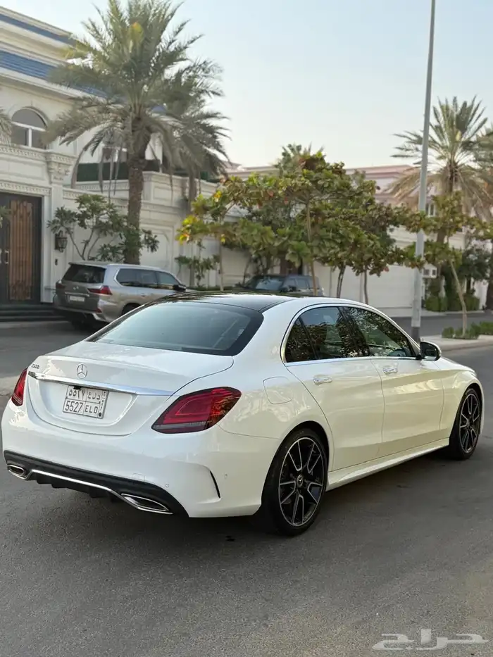 مرسيدس C200 Kit-AMG 2019 مواصفات عالية - نظيفه جدا 3