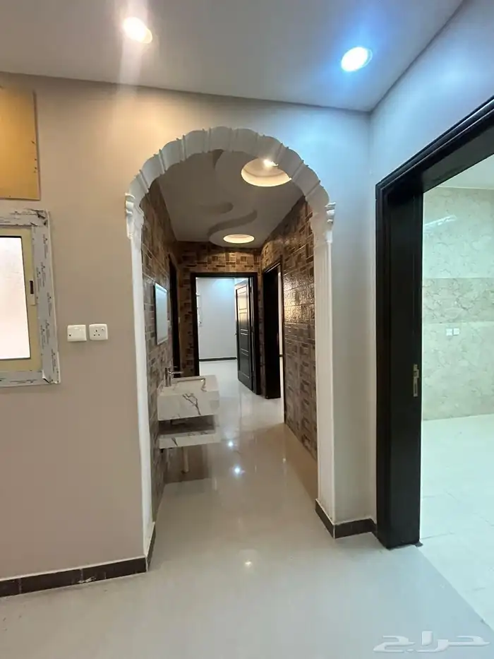 شقه تمليك حي البوداي 4 غرف وصاله يجي عليها فايض طيب 8