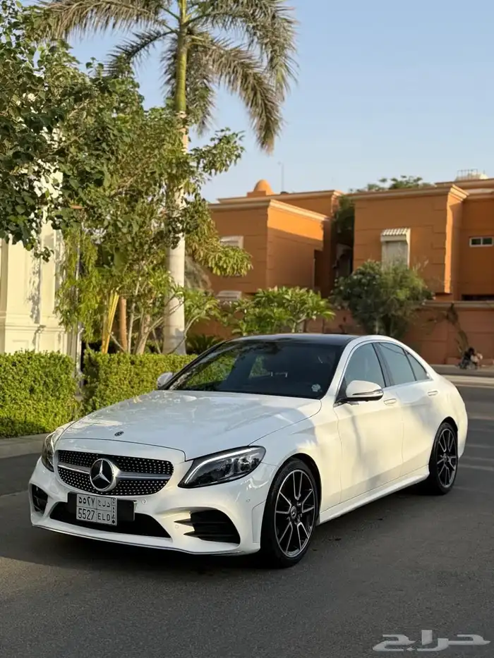 مرسيدس C200 Kit-AMG 2019 مواصفات عالية - نظيفه جدا 0