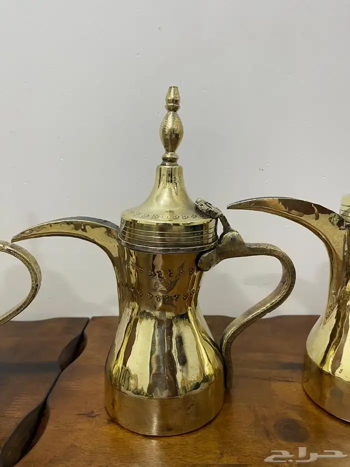 دلال قريشيات قديمة واصلية ونظيفه جدا 4