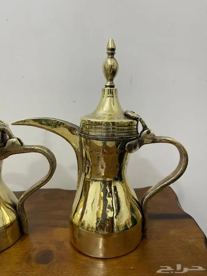 دلال قريشيات قديمة واصلية ونظيفه جدا 2