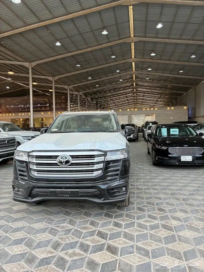 لاندكروزر 2025 L5 0