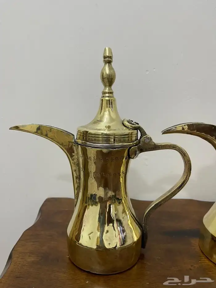 دلال قريشيات قديمة واصلية ونظيفه جدا 1