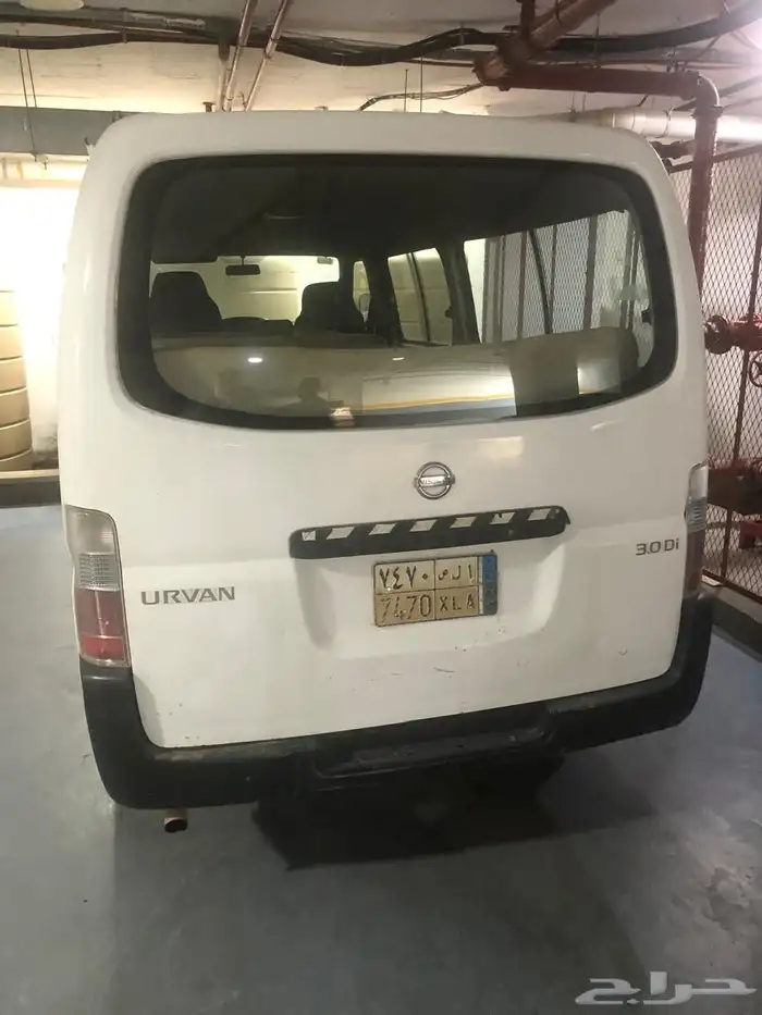 للبيع باص نيسان 2