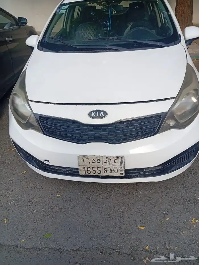 kIA RIO 2013 0