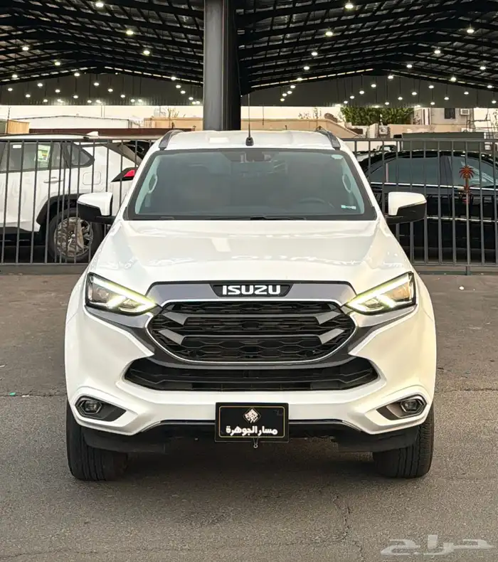 جيب ايسوزو MUX 2024 - دبل ( فل كامل ) عداد 22 الف فقط 0