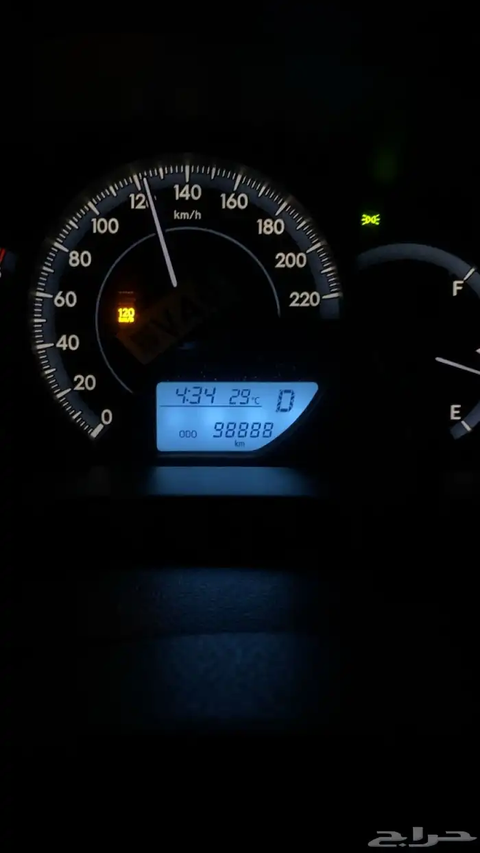 للبيع يارس 2020 ممشى 98 الف 22
