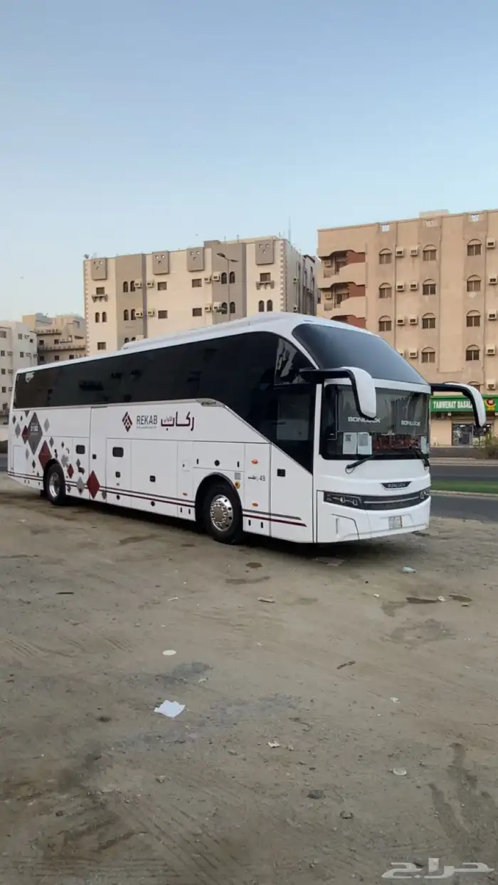 يوجد لدينا باصات 50 راكب موديلات حديثة 2026 للإيجار 6