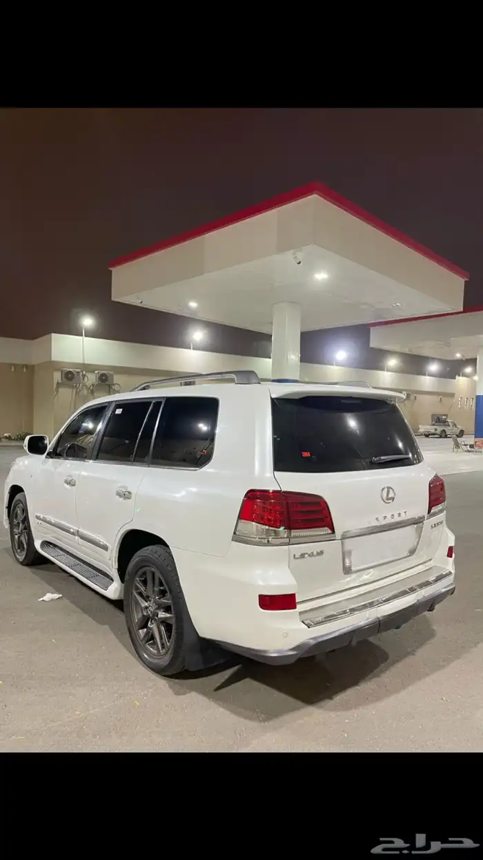 للبيع جيب لكزس 2011 بدي وكاله محركات على الشرط ماشي 270 3