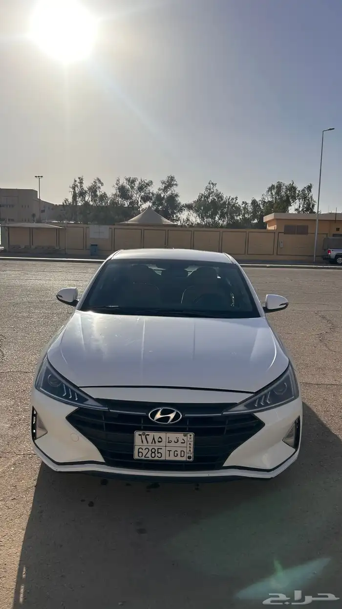 سيارة انترا 2020 4