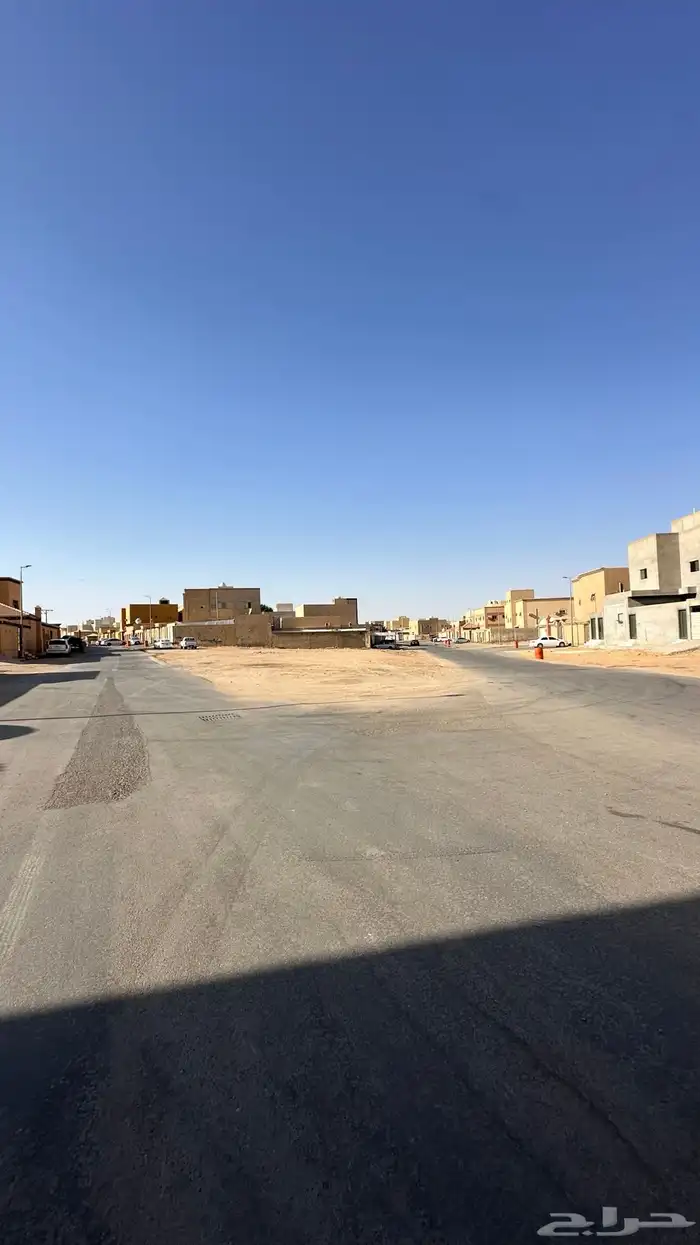 فيلا بحي الشقة دور وشقتين بمساحة( 466متر ) 2
