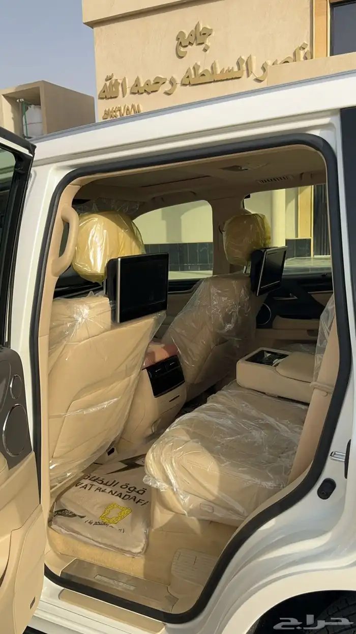 لكزس 21 سعودي. نضيف وماشي 52. الف فقط. 8