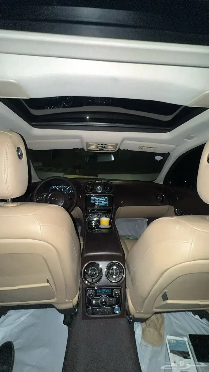 للبيع او البدل جاكوار xj2015 5