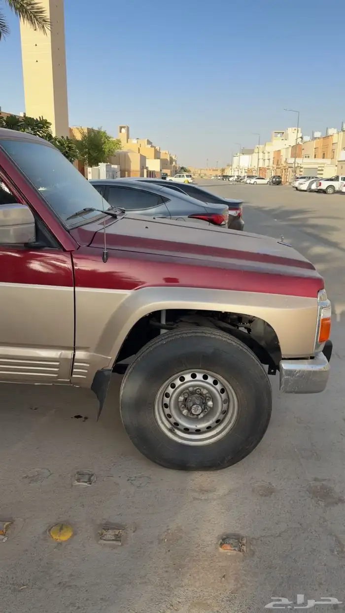 نيسان سفاري موديل 1993 12