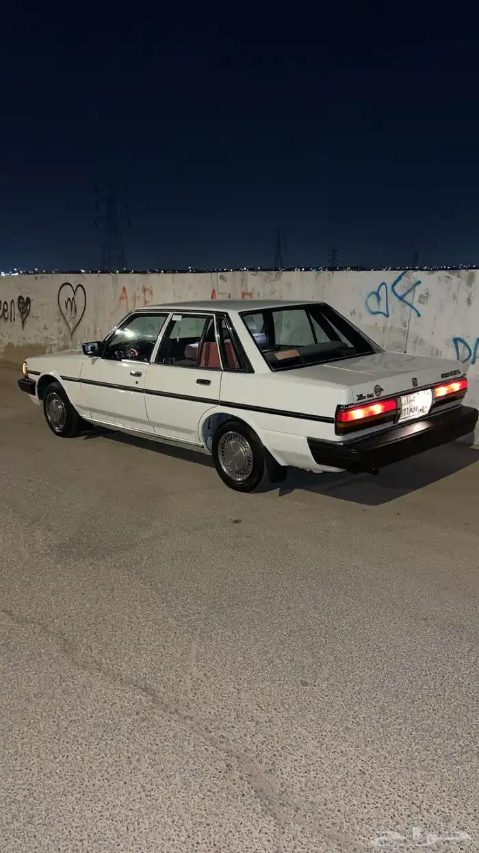 كرسيدا 1988 نظيفه ممشى 261 الف لاهل الصنف 1