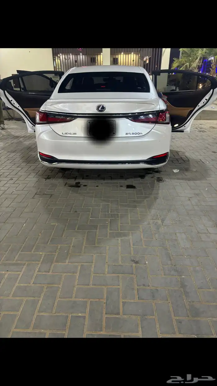 للبيع لكزس هايبرد مشروط من الصدام لصدام 0