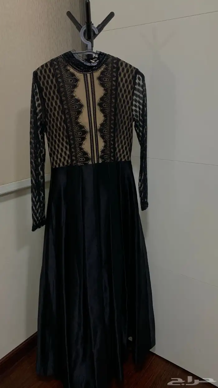 مجموعة فساتين 9