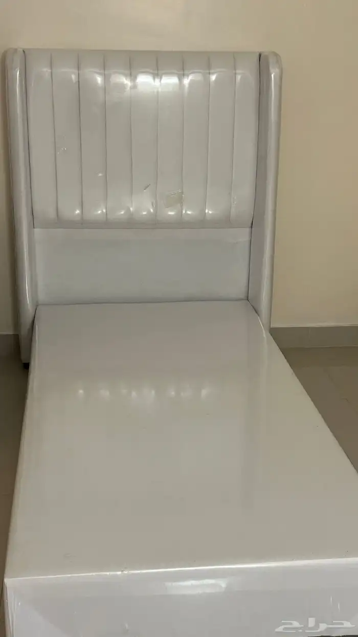 اسرة 1