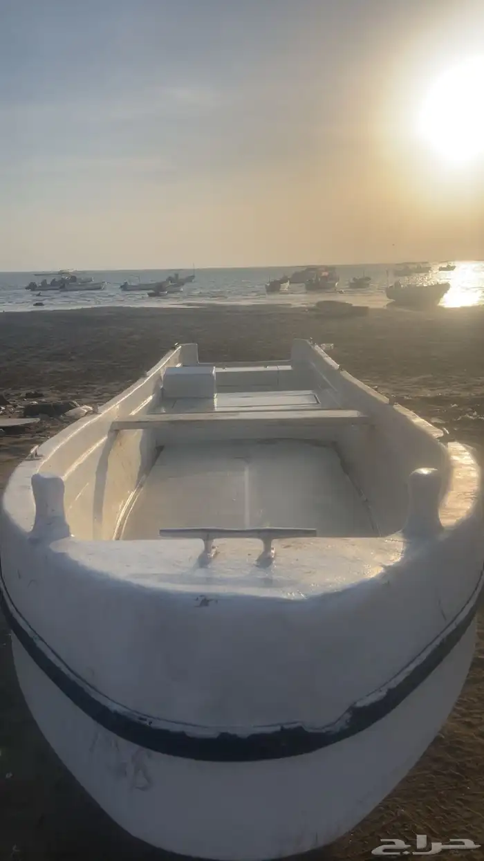 قارب 7 متر كايلو بدون أوراق بدون مكاين 1