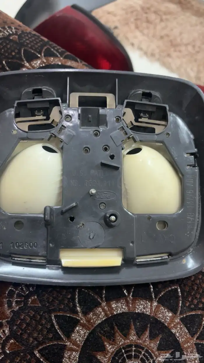 اغراض فورد من 99 إلى 2002 ب اسعار ممتازه 4