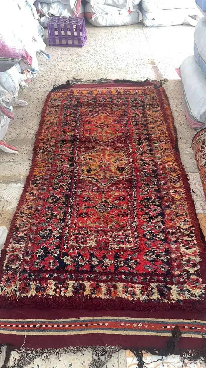 مدات عراقية مخزنة شغل يدوي صوف طويل نظيفة مقاس .1.3 2