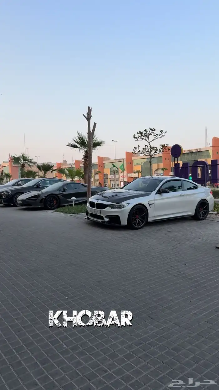 مباع bmw-M4 8
