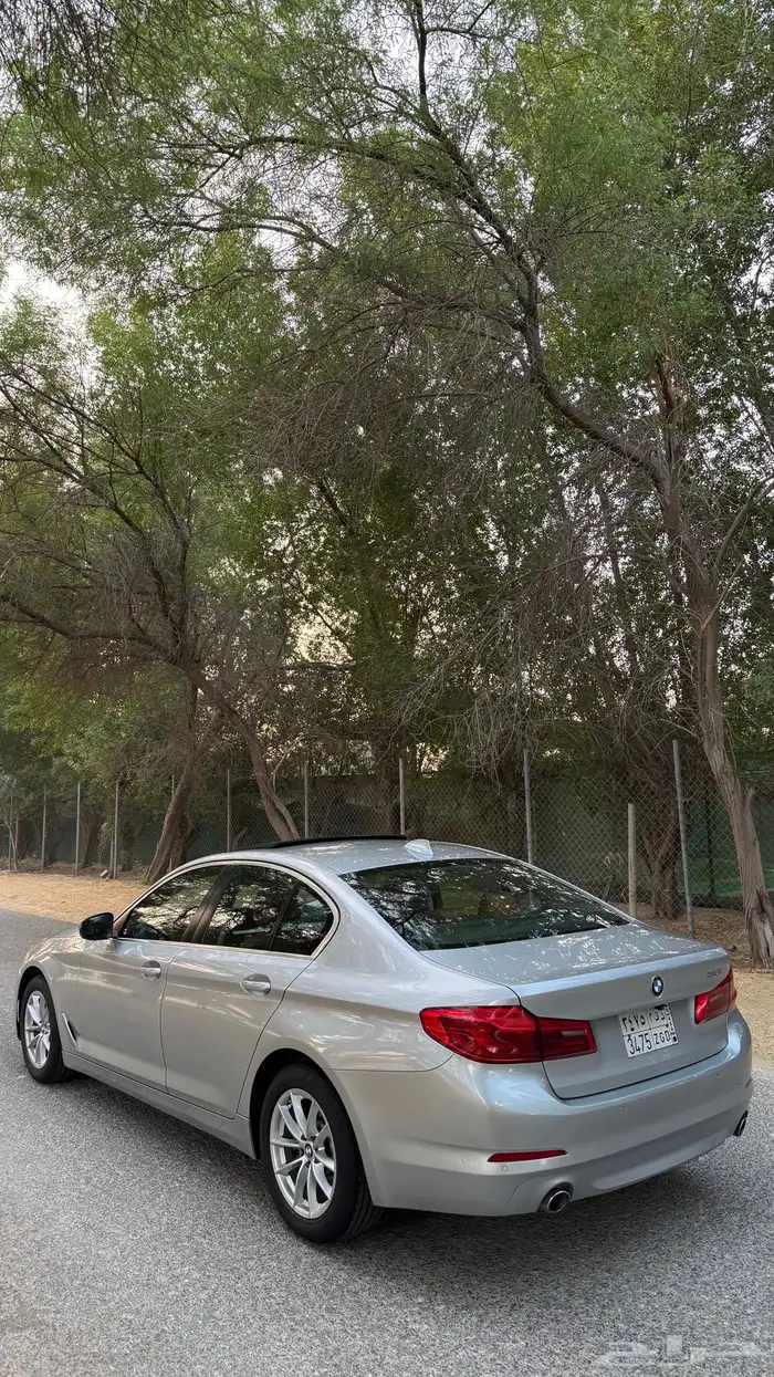 بي أم دبليو 2020 الفئة الخامسة 520 3