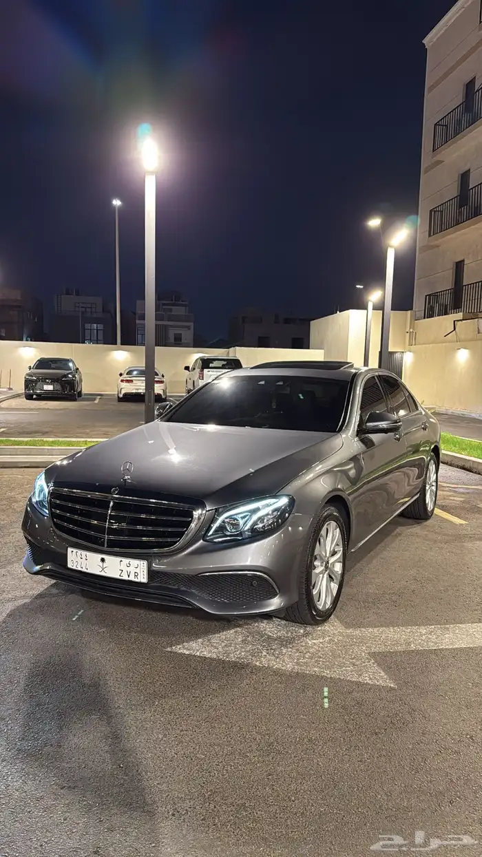 مرسيدس E300 اعلى فئه 2020 1