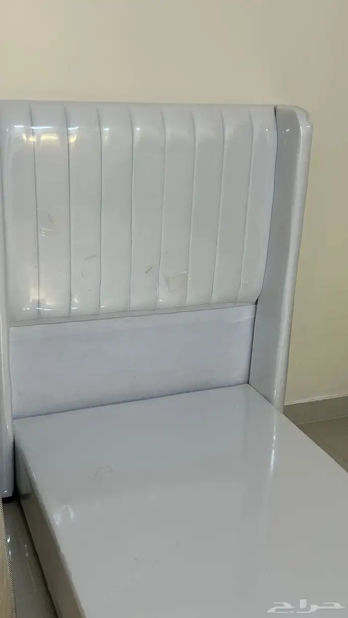 اسرة 0