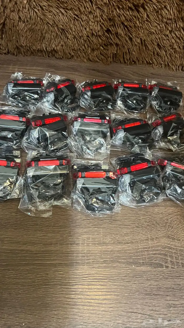 عرض محدود طقم اضاءه دراجه (لمبه سيكل) 1