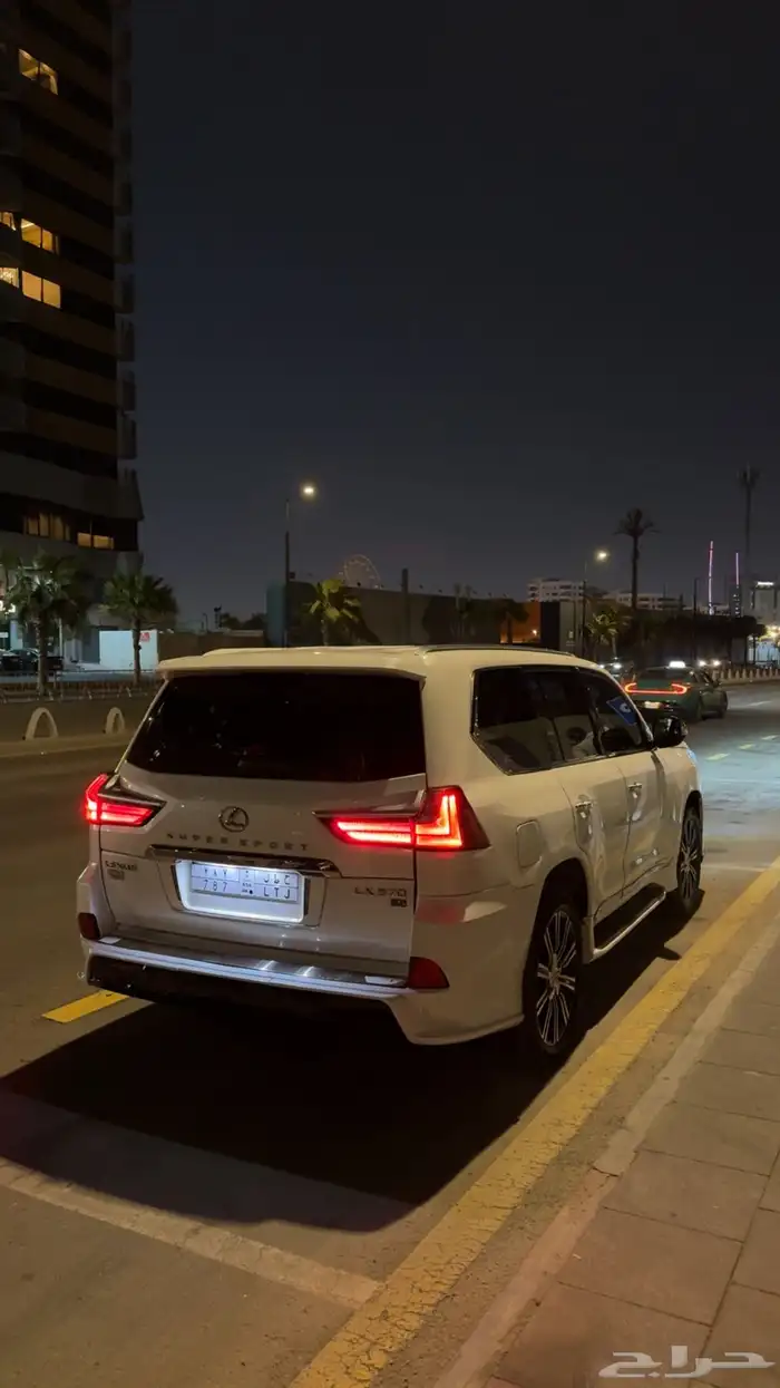 جيب لكزس LX570 معدل من 2009 الى 2021 1