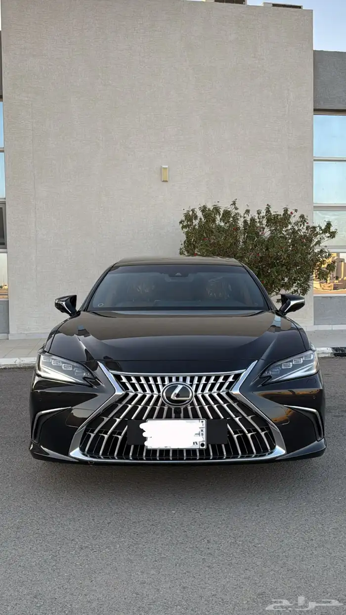 لكزس ES350 موديل 2024 فل اعلى فئه DD شبة جديدة 4