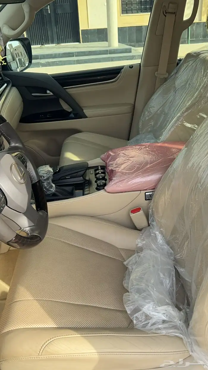 لكزس 21 سعودي. نضيف وماشي 52. الف فقط. 6