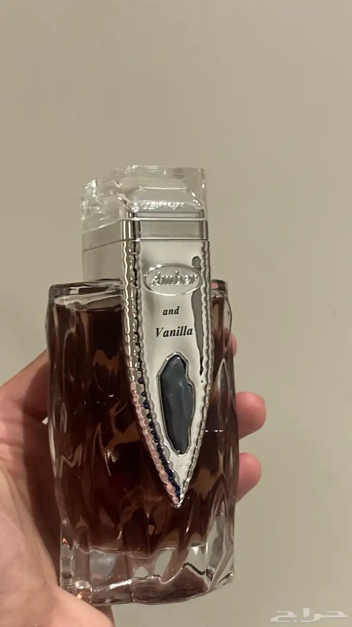 عطر عنبر فانيليا عطر فخم ب 150ريال فقط اصلي شبه جديد 1