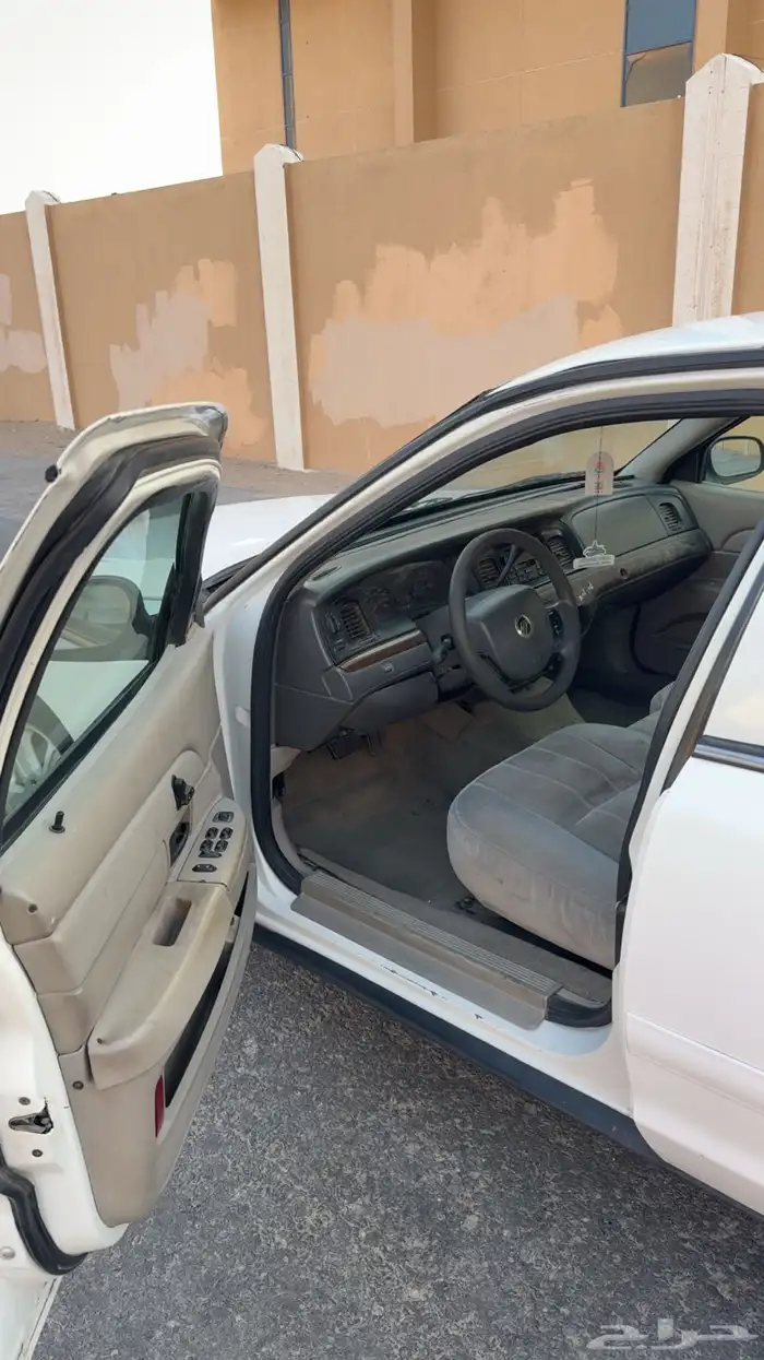 فورد فكتوريا 2008 4