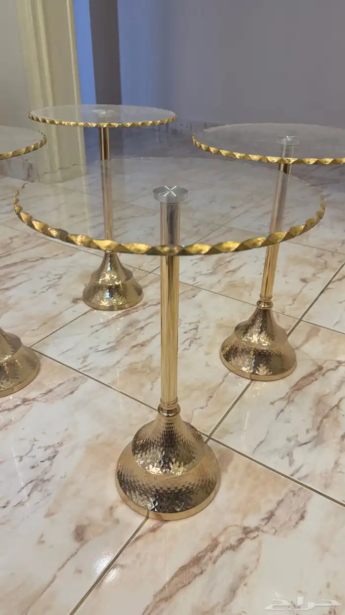 للبيع طاولات خدمة 1