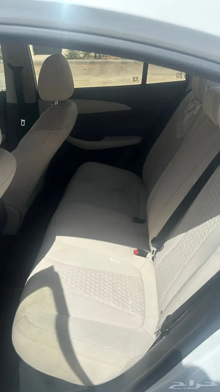 ام جي 5 10