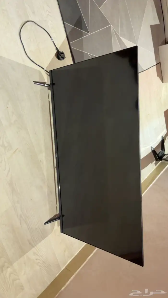 شاشه 43 بوصه سمارت للبيع مستعجل 1