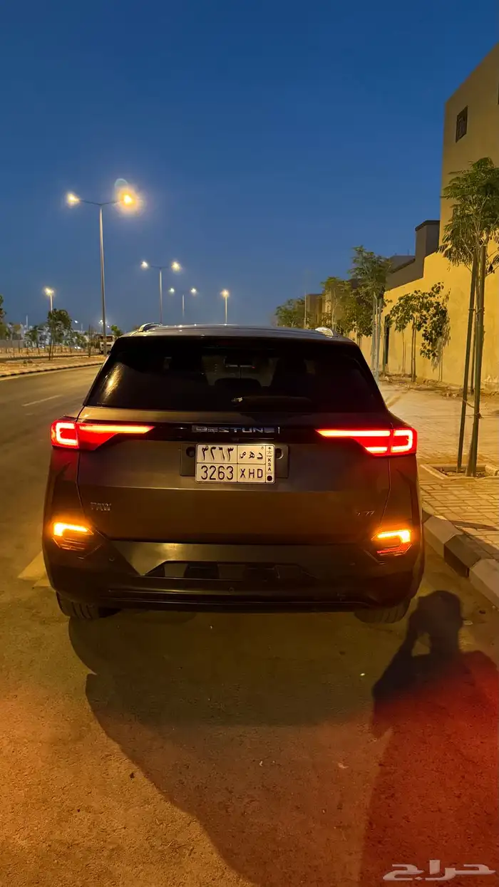 للبيع جيب صيني فاو T77 71