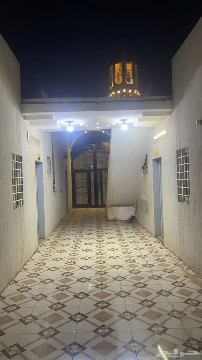 يوجد غرفه وصاله محايل 3