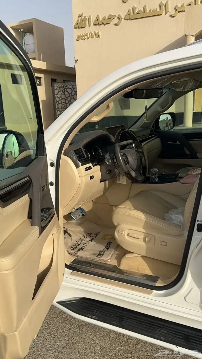لكزس 21 سعودي. نضيف وماشي 52. الف فقط. 5