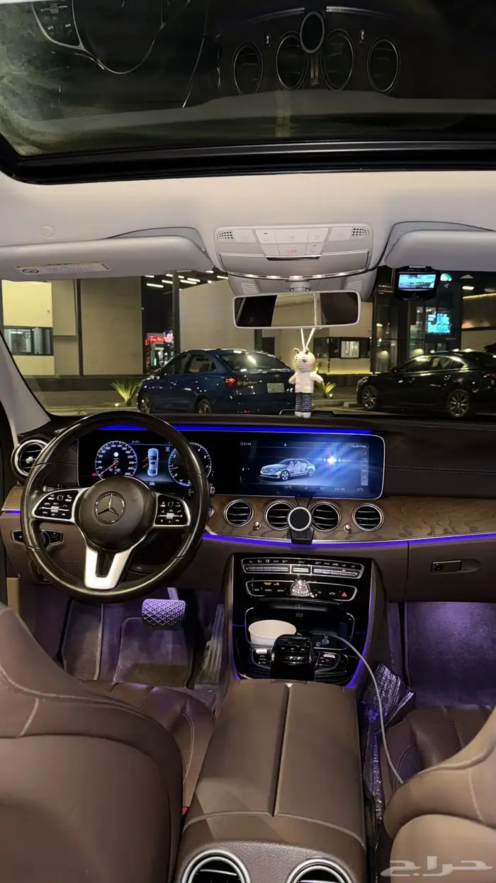 مرسيدس E300 اعلى فئه 2020 14