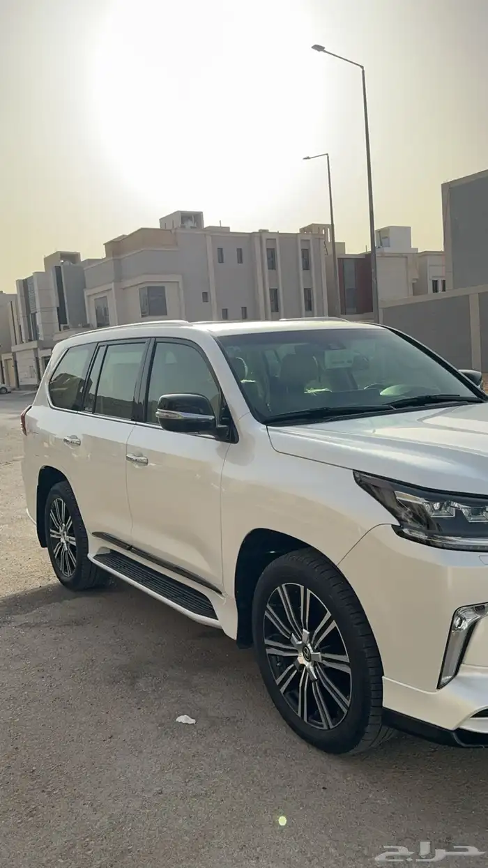 لكزس 21 سعودي. نضيف وماشي 52. الف فقط. 2