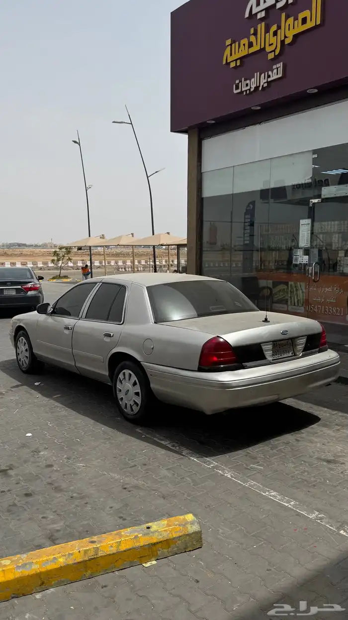 فورد فكتوريا 2006 7