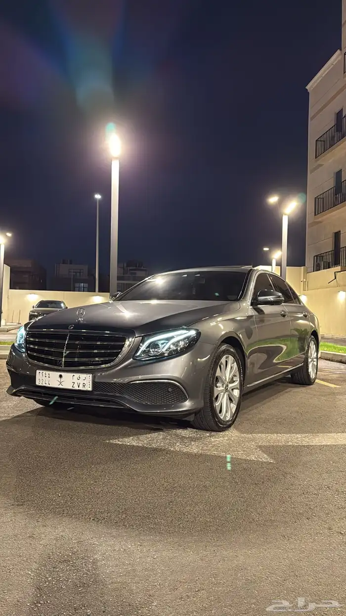 مرسيدس E300 اعلى فئه 2020 25