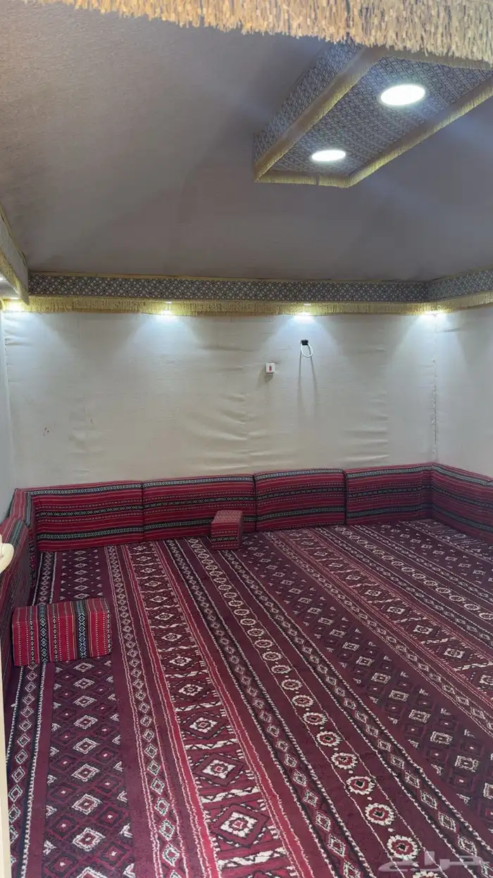 خيمه ملكيه للبيع 4 ف 5 نظيفه 3